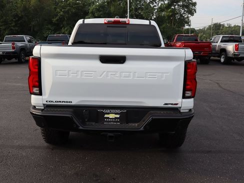 New 2025 Chevrolet Colorado ZR2 w/ Technology Package image 28