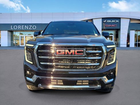 New 2026 GMC Yukon Elevation image 2