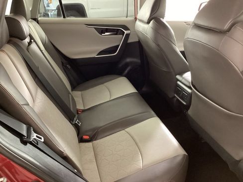 Used 2020 Toyota RAV4 Adventure w/ Convenience Package AWD/4WD image 20