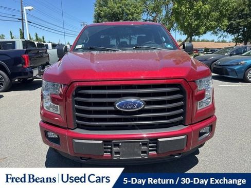 Used 2015 Ford F150 XLT w/ Equipment Group 302A Luxury AWD/4WD image 15
