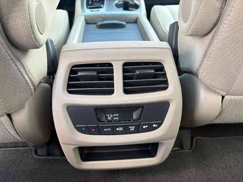 Used 2016 Honda Pilot EX image 14