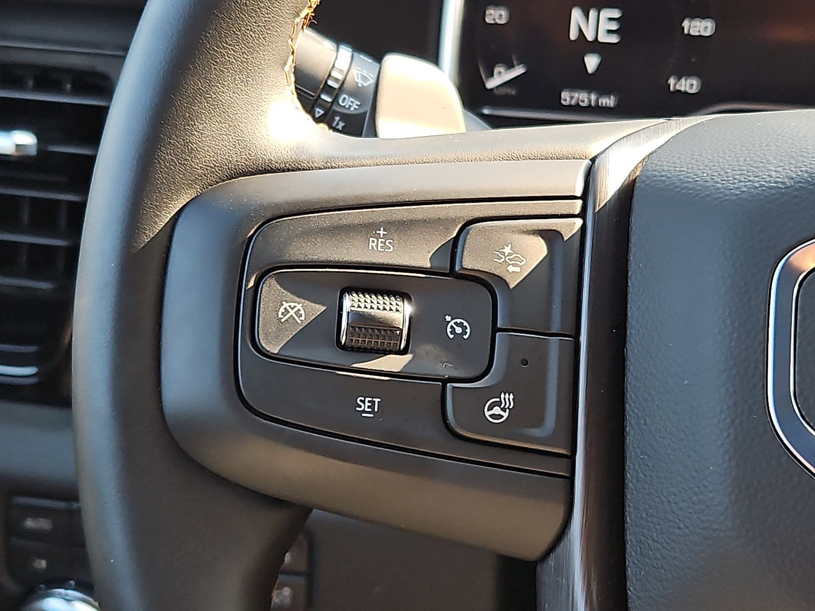 Certified 2025 GMC Sierra 1500 AT4 AWD/4WD image 20