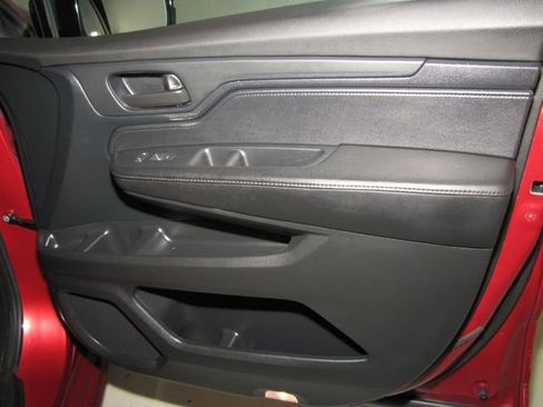 Certified 2023 Honda Odyssey Sport image 19