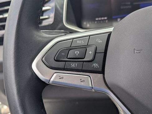 Used 2025 Volkswagen Jetta Sport FWD image 26
