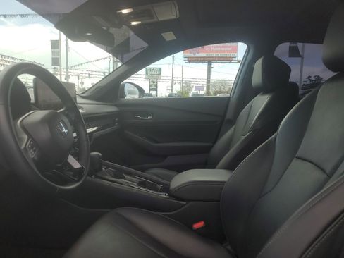 Used 2025 Honda Accord Sport image 8