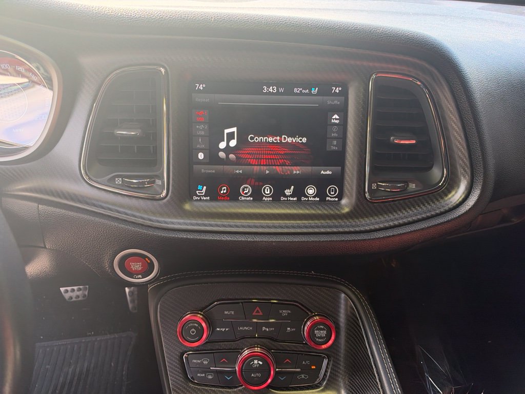 Used 2017 Dodge Challenger SRT Hellcat RWD image 12