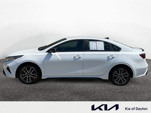 Used 2023 Kia Forte GT-Line FWD image 2