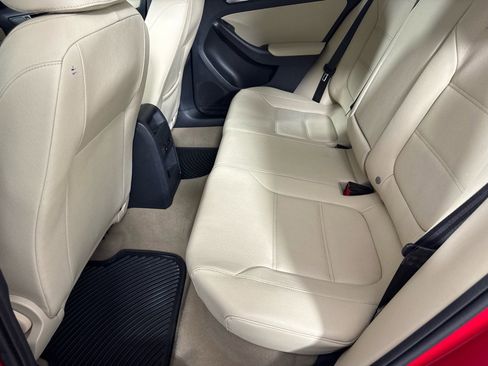 Used 2012 Volkswagen Jetta SE image 20