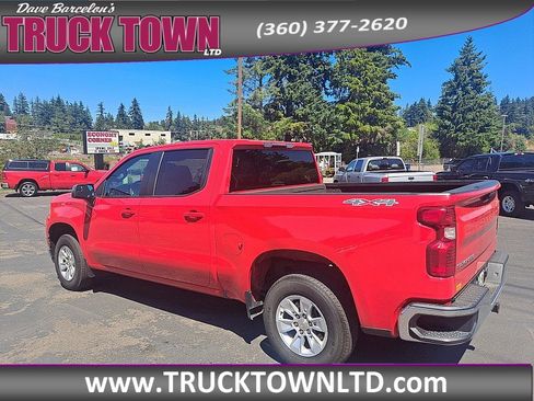 Used 2020 Chevrolet Silverado 1500 LT image 5