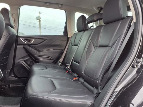 Used 2023 Subaru Forester Touring image 8