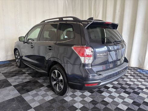 Used 2017 Subaru Forester 2.5i Limited w/ Popular Package #2 AWD/4WD image 5