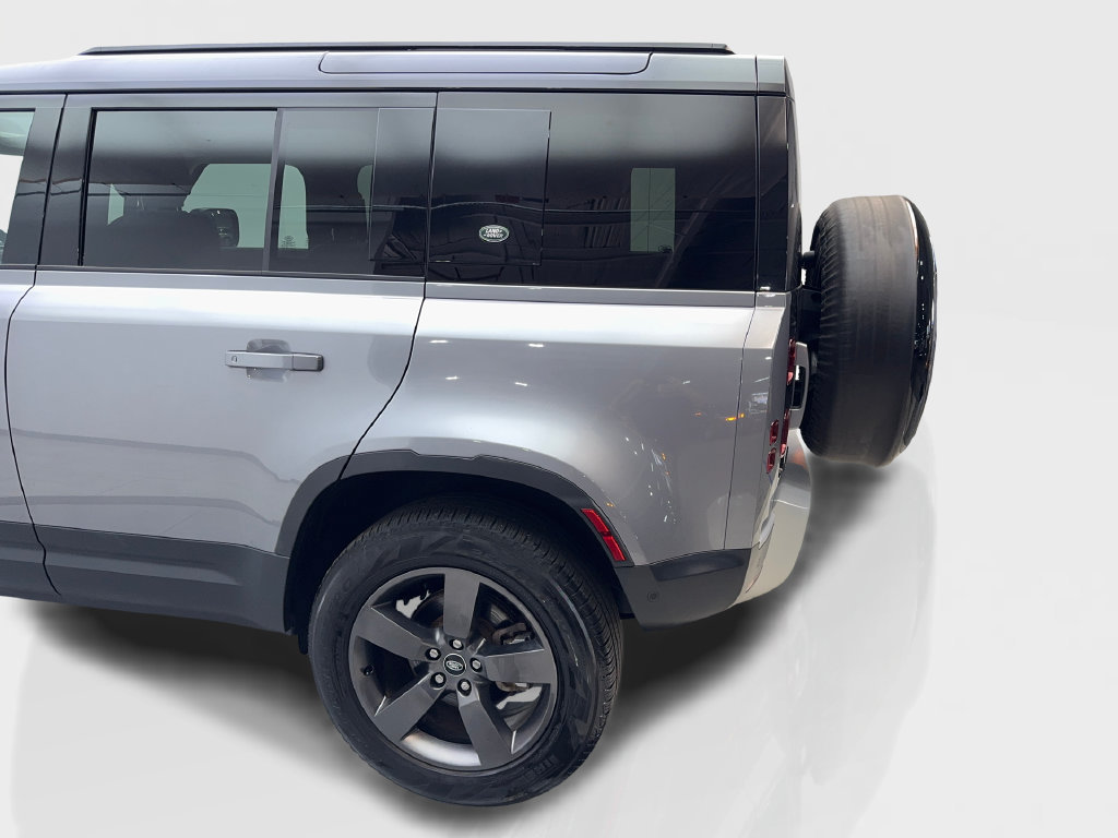 Used 2024 Land Rover Defender 110 S AWD/4WD image 19