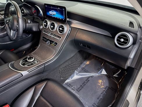 Used 2020 Mercedes-Benz C 300 Sedan image 30