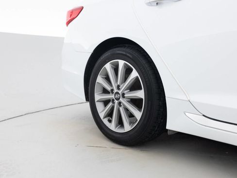 Used 2017 Hyundai Sonata Limited w/ Tech Package 03 image 19