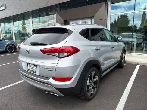 Used 2017 Hyundai Tucson Limited w/ Cargo Package AWD/4WD image 5
