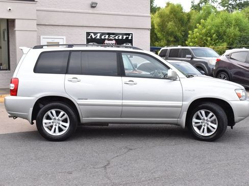 Used 2006 Toyota Highlander Limited AWD/4WD image 3