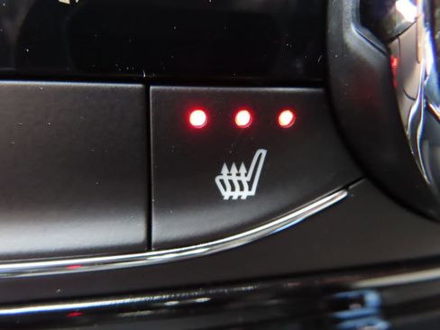 New 2026 Chevrolet Trax LT w/ Driver Confidence Package image 8