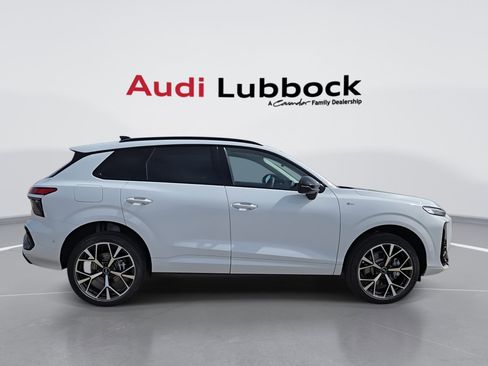 New 2026 Audi Q3 quattro 2.0T image 9