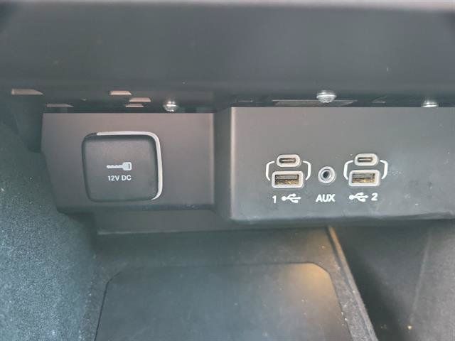 Used 2024 Jeep Wagoneer Series II w/ Flexible Seating Group AWD/4WD image 19