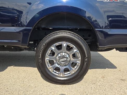 Used 2022 Ford F250 Lariat w/ Lariat Ultimate Package AWD/4WD image 17