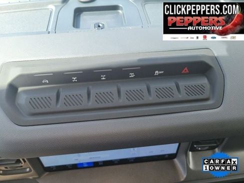 Used 2025 Ford Bronco Badlands image 25