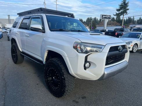 Used 2015 Toyota 4Runner Trail Premium image 7