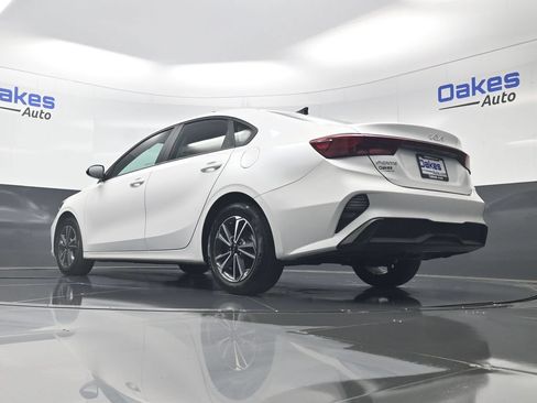 Certified 2024 Kia Forte LXS FWD image 38