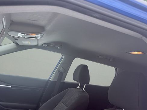 Used 2024 Kia Seltos LX image 17