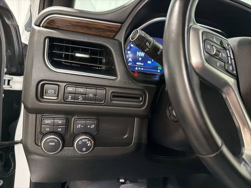 Certified 2023 Chevrolet Suburban Premier image 34