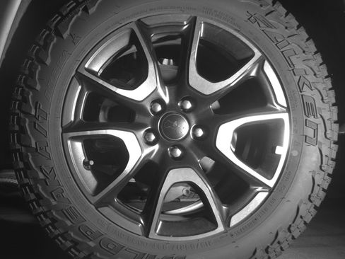 Used 2025 Jeep Compass Trailhawk image 14