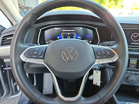 Used 2024 Volkswagen Jetta S image 10