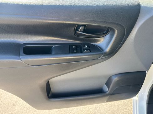 Used 2020 Nissan NV200 SV w/ Sliding Glass Door Package image 10