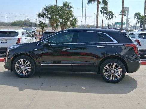 Used 2025 Cadillac XT5 Premium Luxury w/ Technology Package image 3