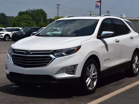 Used 2019 Chevrolet Equinox Premier FWD image 16