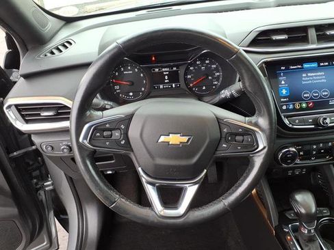 Used 2023 Chevrolet TrailBlazer ACTIV w/ Sun and Liftgate Package image 15