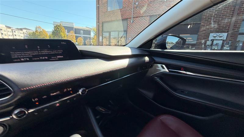 Used 2023 MAZDA MAZDA3 s FWD image 35