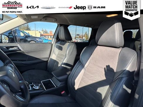 Used 2024 Mitsubishi Outlander SE image 15