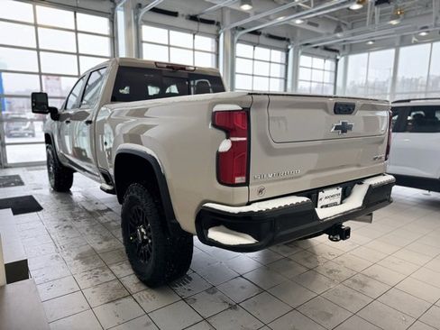 New 2026 Chevrolet Silverado 2500 ZR2 image 46