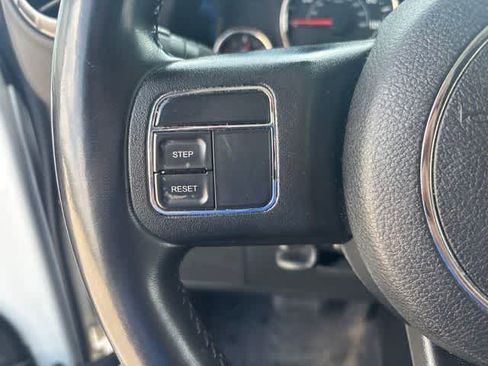 Used 2015 Jeep Wrangler Sport w/ Quick Order Package 24S AWD/4WD image 11