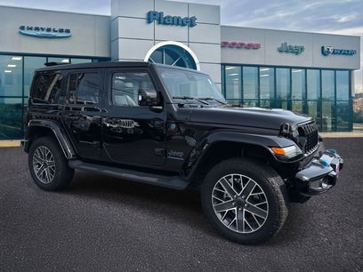 Used 2024 Jeep Wrangler High Altitude