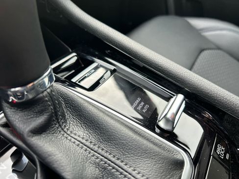 New 2026 Jeep Compass Latitude image 21