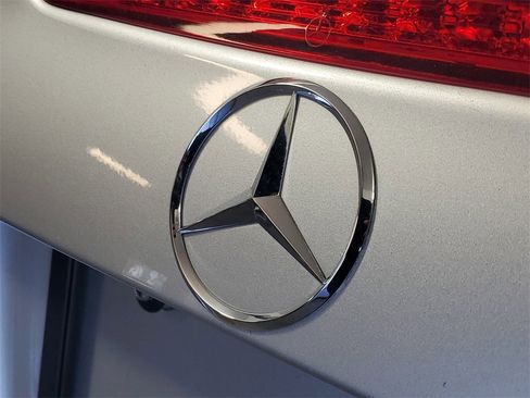 Used 2003 Mercedes-Benz SL 500 image 7