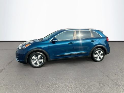Used 2019 Kia Niro EX FWD image 4