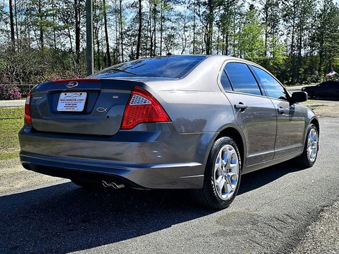 Used 2010 Ford Fusion SE image 6