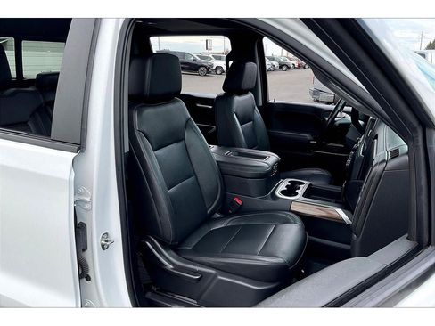 Used 2019 Chevrolet Silverado 1500 LT Trail Boss image 8