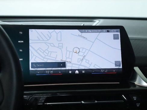 Certified 2025 BMW X2 xDrive28i w/ Premium Package image 27