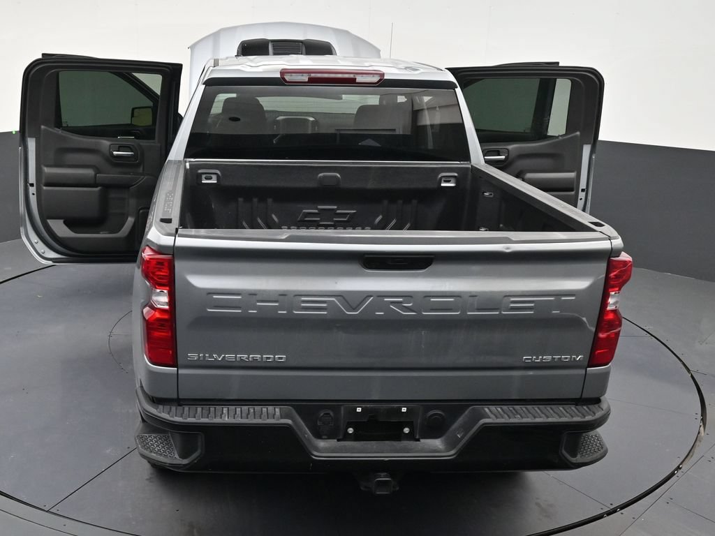 Used 2025 Chevrolet Silverado 1500 Custom Trail Boss AWD/4WD image 32