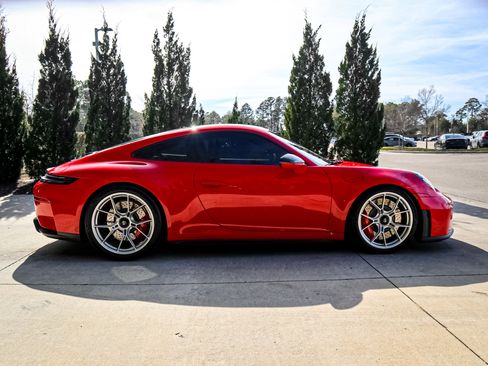 Used 2026 Porsche 911 GT3 w/ Chrono Package image 11