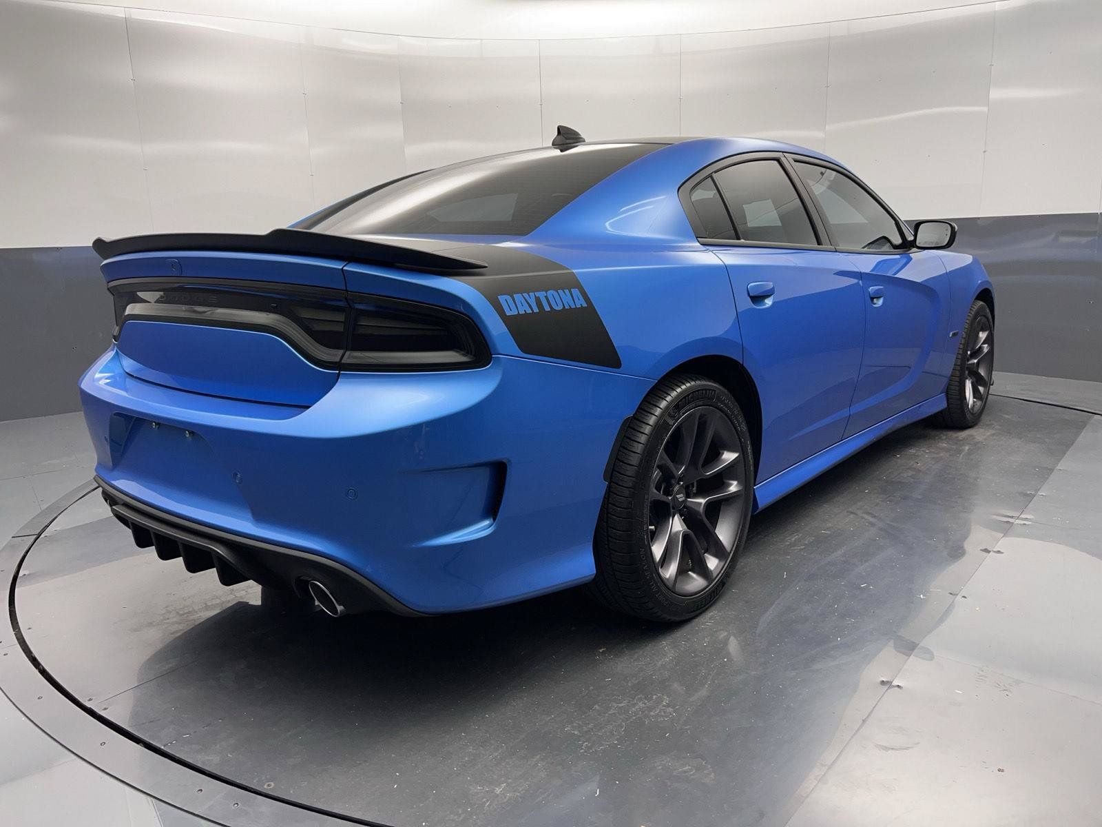 Used 2023 Dodge Charger R/T w/ Daytona Edition Group RWD image 33