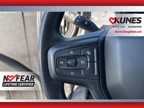 Used 2024 Chevrolet Silverado 3500 W/T image 24